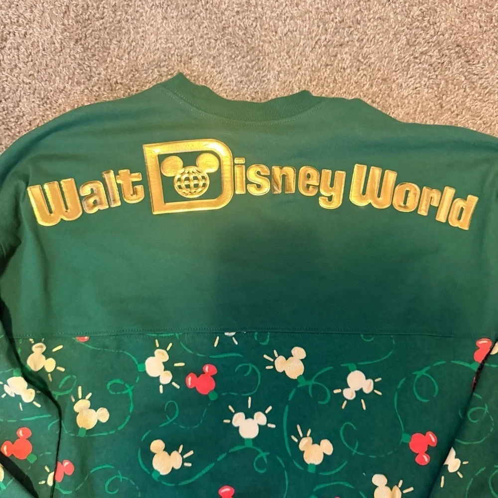 Disney Mickey holiday lights spirit Crewneck Jersey 2024 girls size large 11/12 - Picture 8 of 10